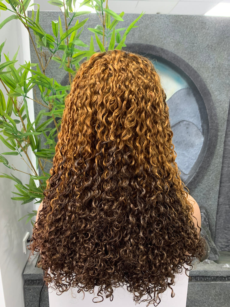 DU-13x4 pixie curly  250% #4-30-4