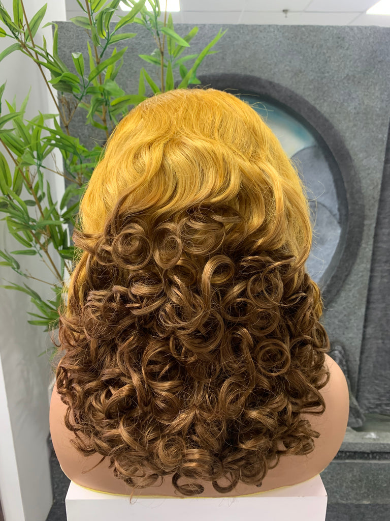 16inch 220%  13X4大发块Spring curly a
