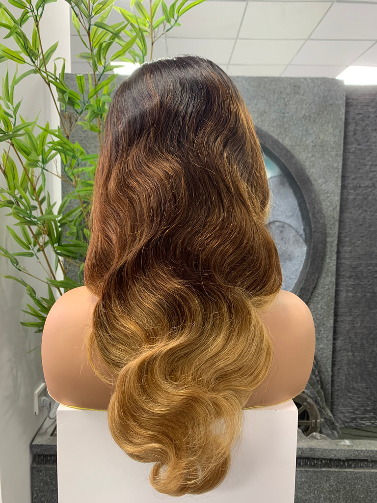 22inch 13X4 BW 200% In color a