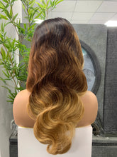 Load image into Gallery viewer, 22inch 13X4 BW 200% In color a