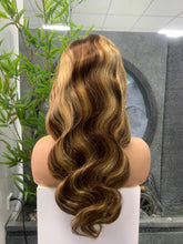 Load image into Gallery viewer, 13X4 BW 200%  4-27  a